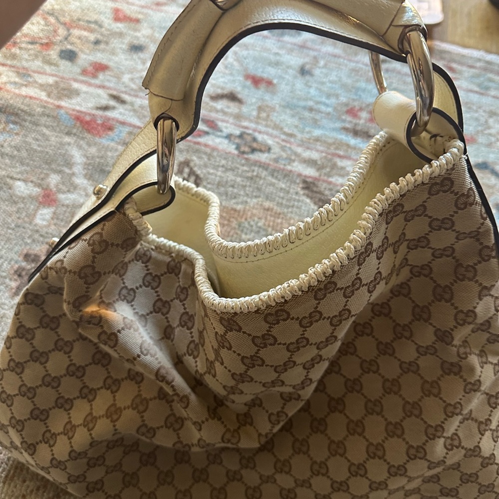 Gucci Tan Monogram Hobo Bag - LARGE - Picture 3 of 14